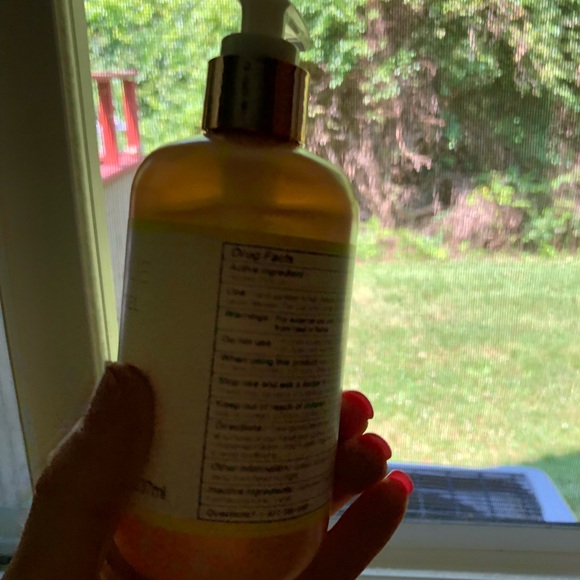 Kendall & Kylie set of 3 skincare bundle Must bundle - Picture 4 of 16